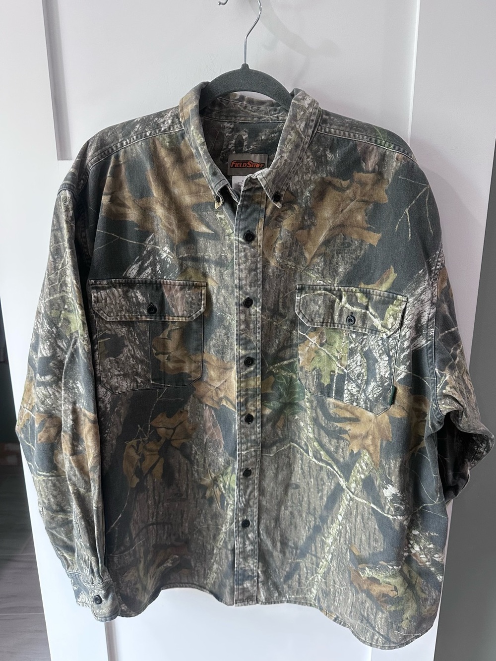 Men's Field Staff  Mossy Oak Long Sleeve Heavy Duty Break Up Camo Button Up 2XL